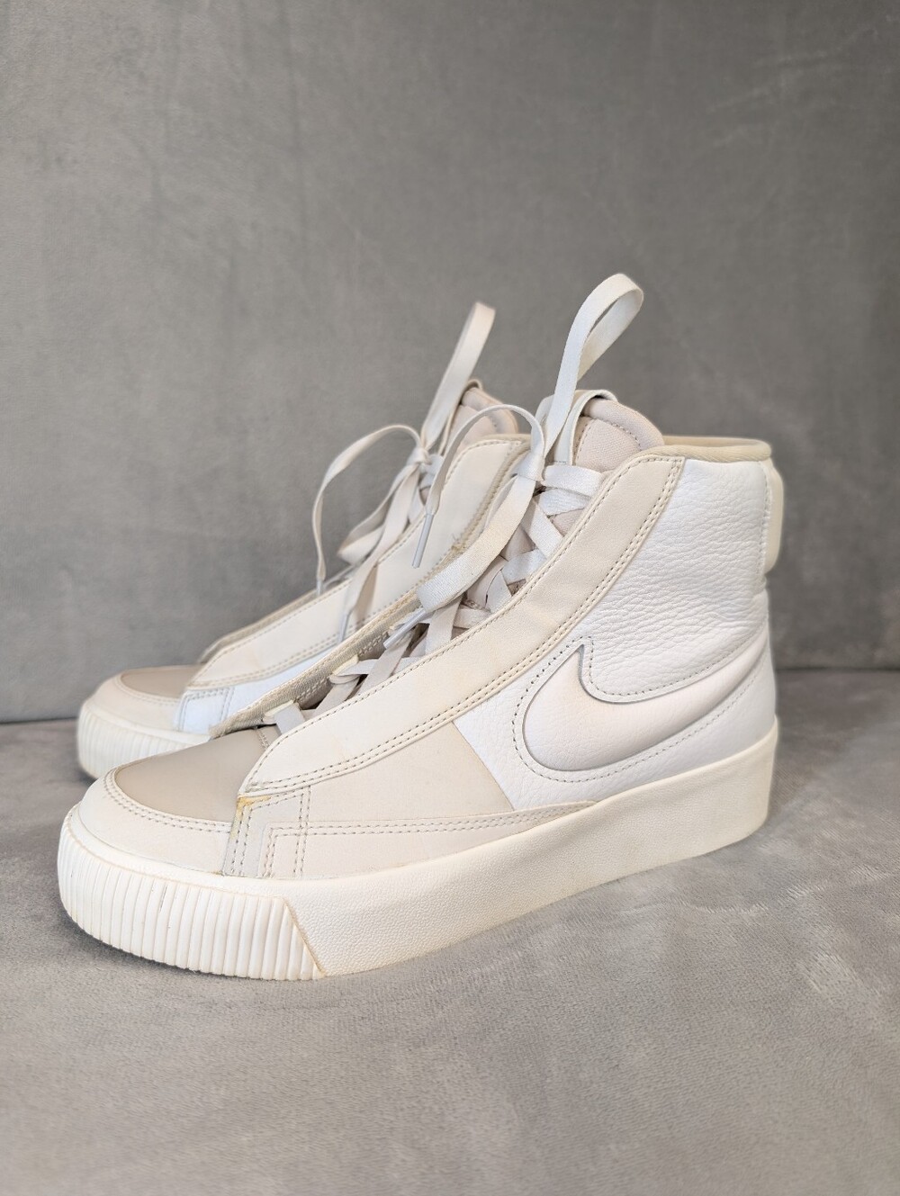 Nike Women's Size 8 Blazer Mid Victory 'Summit White' Shoes DR2948-100